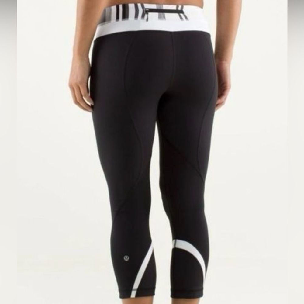 Lululemon Inspire Crop ll Leggings - Picture 1 of 9